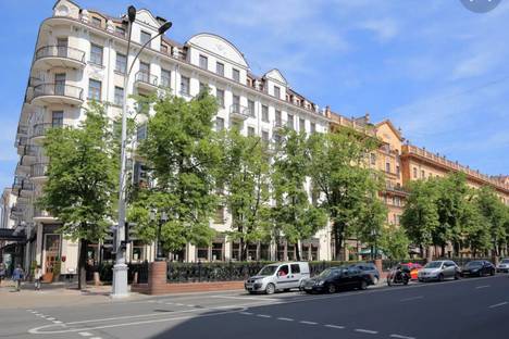 Двухкомнатная квартира в аренду посуточно в Минске по адресу Интернациональная ул., 15, метро Немига