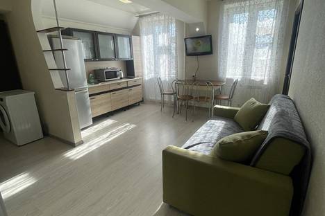 Двухкомнатная квартира в аренду посуточно в Улан-Удэ по адресу ул. Каландаришвили, 25