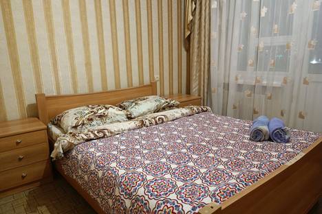 Двухкомнатная квартира в аренду посуточно в Ростове-на-Дону по адресу Вятская ул., 77