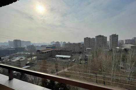 Трёхкомнатная квартира в аренду посуточно в Ереване по адресу Давташен, 2-ой кв-л, д.45