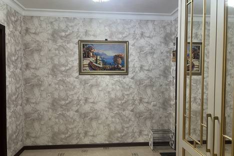 Трёхкомнатная квартира в аренду посуточно в Каспийске по адресу Кавказская ул.
