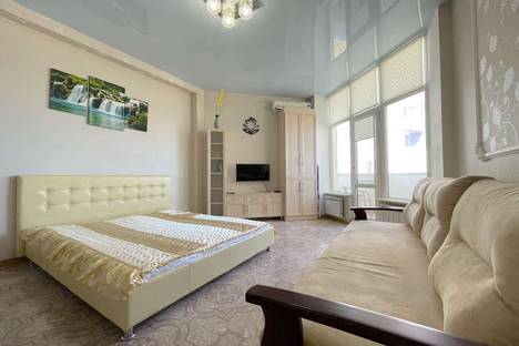 Однокомнатная квартира в аренду посуточно в Феодосии по адресу Черноморская наб., 1Е