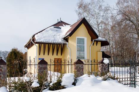 Дом в аренду посуточно в Тобольске по адресу ул. Крупской, 22А