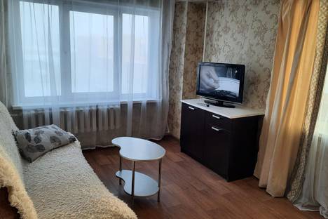 2-комнатная квартира в Красноярске, Красноярск, Железнодорожный р-н  , Робеспьера 32