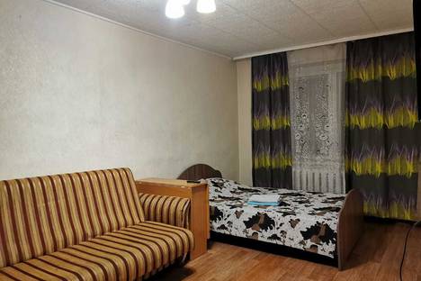 Однокомнатная квартира в аренду посуточно в Томске по адресу Учебная ул., 15