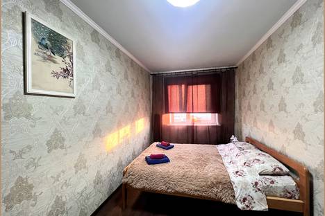 2-комнатная квартира в Мурманске, ул. Академика Книповича, 34
