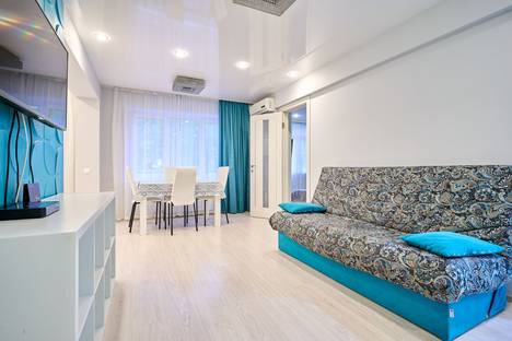 3-комнатная квартира в Сочи, мкр. Центральный, ул. Роз, 37