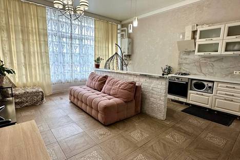 2-комнатная квартира в Адлере, Адлер, ул. Ленина, 172Б