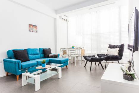 Трёхкомнатная квартира в аренду посуточно в Гиватаящих по адресу Тель-Авив, Глуска Захария,32