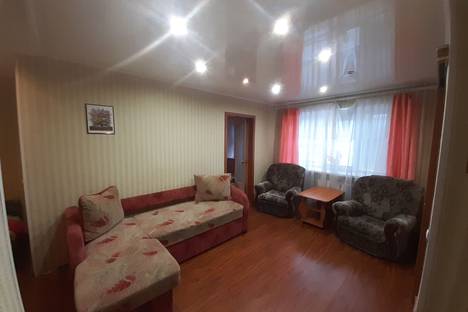 2-комнатная квартира в Мурманске, ул. Карла Либкнехта, 40