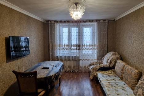Двухкомнатная квартира в аренду посуточно в Махачкале по адресу ул. Мирзабекова, 155