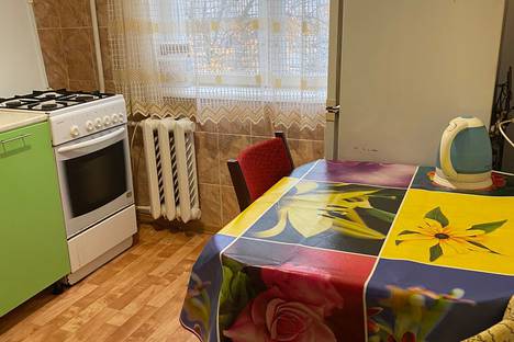 Двухкомнатная квартира в аренду посуточно в Серпухове по адресу ул. Космонавтов, 15Б