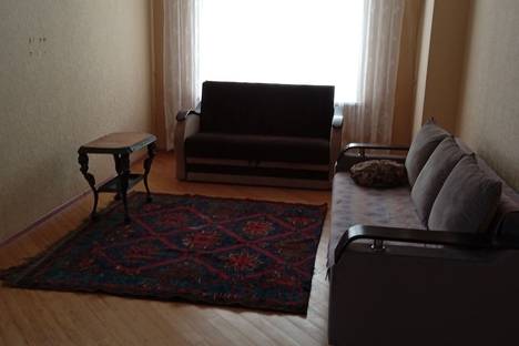 Двухкомнатная квартира в аренду посуточно в Махачкале по адресу ул. Ушакова, 3Г