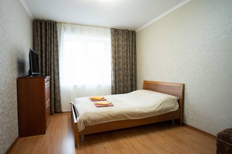 2-комнатная квартира в Калуге, улица Плеханова, 83 2-комнатная квартира в Калуге, улица Плеханова, 83