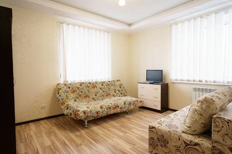 Двухкомнатная квартира в аренду посуточно в Калуге по адресу переулок Салтыкова-Щедрина, 3