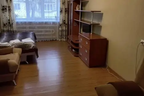 2-комнатная квартира в Мичуринске, Интернатская ул., 3