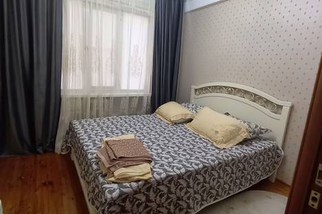 Двухкомнатная квартира в аренду посуточно в Махачкале по адресу пр-кт Насрутдинова, 30Ак1