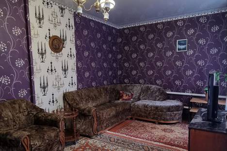 Дом в аренду посуточно в Луганске по адресу ул. Крапивницкого, 43Б