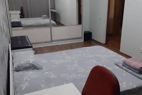 Однокомнатная квартира в аренду посуточно в Бишкеке по адресу ул. Керимбекова, 13