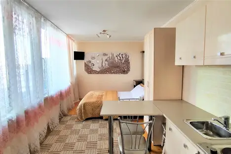Дом в Ялте, пер. Толстого