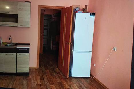 Однокомнатная квартира в аренду посуточно в Донецке по адресу Коммунистическая ул., 24