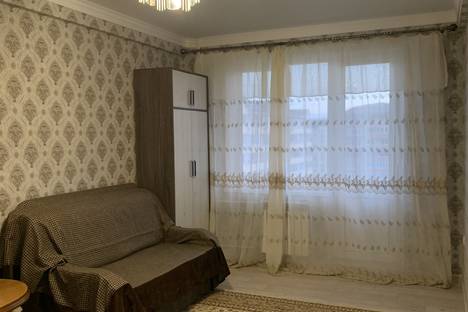 Однокомнатная квартира в аренду посуточно в Каспийске по адресу пр-кт Акулиничева, 15Б