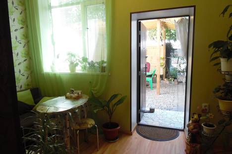 Комната в аренду посуточно в Севастополе по адресу Катерная ул., 35