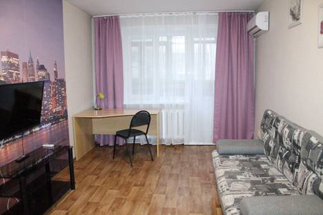 Двухкомнатная квартира в аренду посуточно в Хабаровске по адресу ул. Дикопольцева, 10