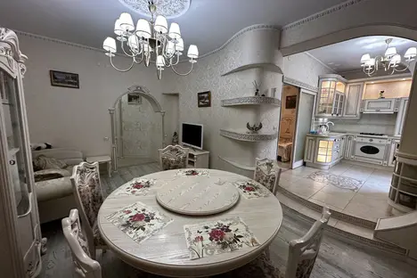 2-комнатная квартира в Казани, ул. Мулланура Вахитова, 8, м. Козья Слобода
