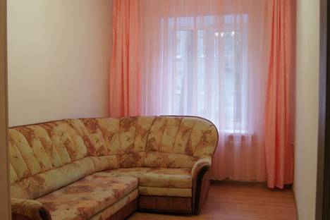 Двухкомнатная квартира в аренду посуточно в Санкт-Петербурге по адресу Гражданский пр-кт, 70к3
