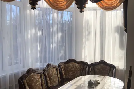 2-комнатная квартира в Кисловодске, ул. Шаумяна, 30