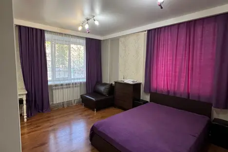 1-комнатная квартира в Уфе, ул. Комарова, 34