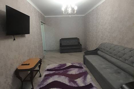 Однокомнатная квартира в аренду посуточно в Каспийске по адресу ул. Ленина, 96
