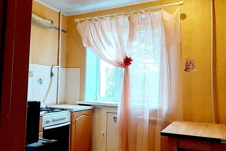 Однокомнатная квартира в аренду посуточно в Волгограде по адресу пр-кт Канатчиков, 17