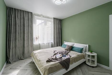 Двухкомнатная квартира в аренду посуточно в Новосибирске по адресу Дачная ул., 42, метро Заельцовская