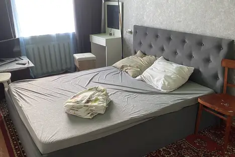 3-комнатная квартира в Яровом, кв-л Б, 30