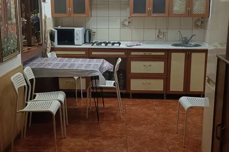 2-комнатная квартира в Евпатории, ул. 13 Ноября, 24