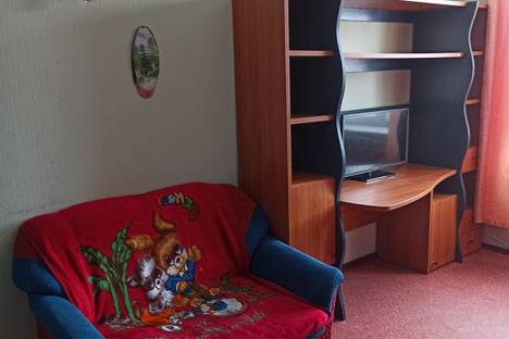 Двухкомнатная квартира в аренду посуточно в Петрозаводске по адресу ул. Фридриха Энгельса, 13