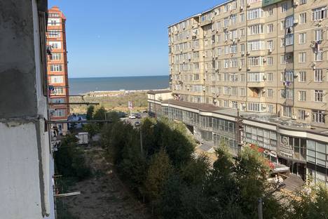 Однокомнатная квартира в аренду посуточно в Каспийске по адресу ул. Магомеда Рабадановича Халилова, 36