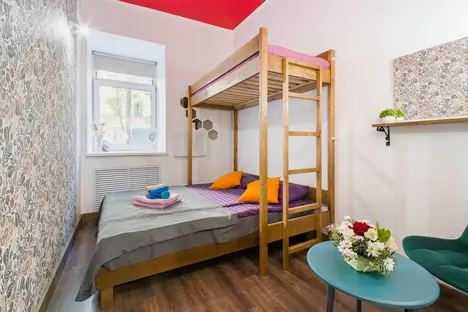 Комната в Санкт-Петербурге, Санкт-Петербург, ул. Марата, 61, м. Владимирская