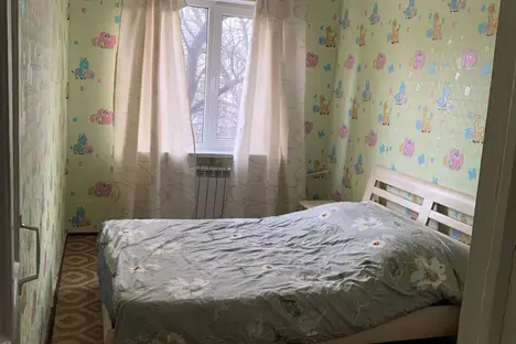 2-комнатная квартира в Луганске, кв-л Шевченко дом 32