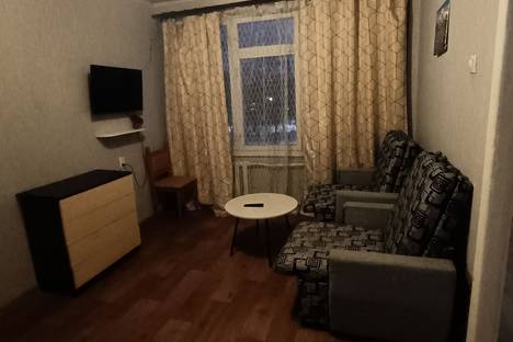 1-комнатная квартира в Кингисеппе, октябрьская 4