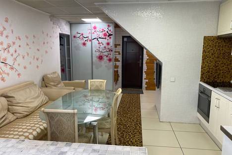 5-комнатная квартира в Новосибирске, Новосибирск, Горького 95, м. Площадь Ленина