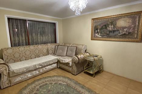 Трёхкомнатная квартира в аренду посуточно в Владикавказе по адресу Московская ул., 45к3