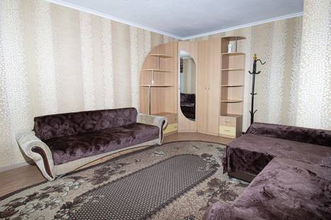 Однокомнатная квартира в аренду посуточно в Белогорске по адресу ул. Кирова, 83