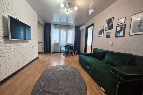 Двухкомнатная квартира в аренду посуточно в Владивостоке по адресу ул. Калинина, 43А