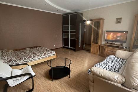2-комнатная квартира в Азове, Ленинградская ул., 73