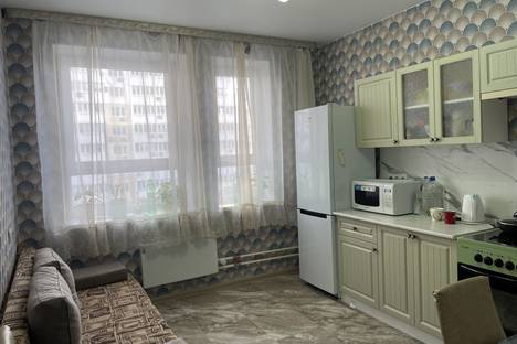 Однокомнатная квартира в аренду посуточно в Новороссийске по адресу ул. Мурата Ахеджака