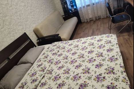 Двухкомнатная квартира в аренду посуточно в Красногорске по адресу ул. Игоря Мерлушкина 2