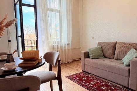 1-комнатная квартира в Махачкале, наб. ул., 43